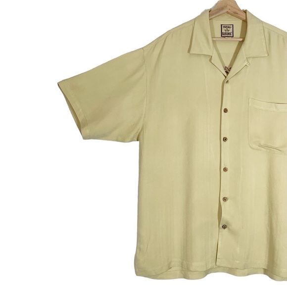 Tommy Bahama Silk Button Down Shirt Size Large - Picture 3 of 10
